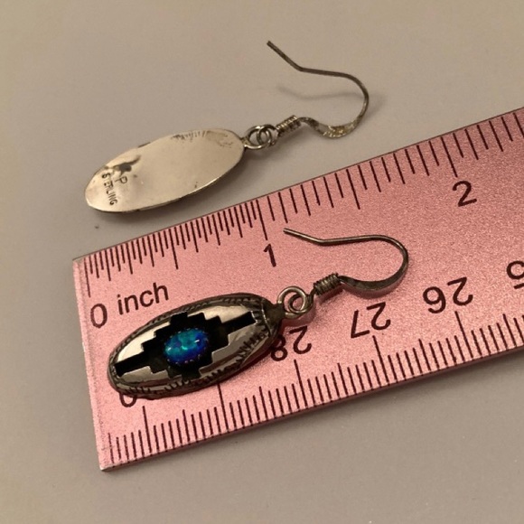 Navajo Handmade Sterling Silver Earrings w Opal - Picture 5 of 7